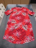 Jurk Hema rood met bloemen, small past ook medium, Kleding | Dames, Jurken, Ophalen of Verzenden, Maat 36 (S), Gedragen, Hema