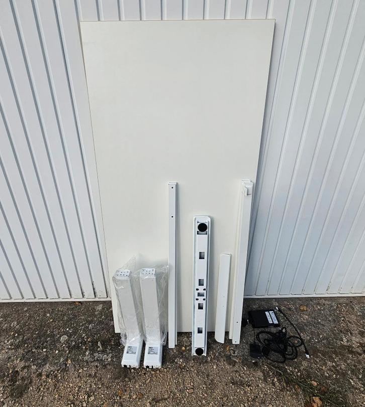 Elektrische zit sta bureau linak 160X80CM, Huis en Inrichting, Bureaus, Zo goed als nieuw, Zit-sta bureau, Overige merken, Modern