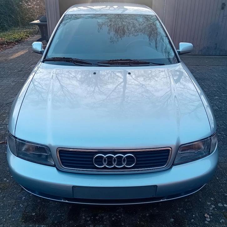 Audi A4 1.9 TDI '96 Automaat voor opkoper: export/onderdelen, Auto's, Audi, Particulier, A4, ABS, Airbags, Airconditioning, Elektrische buitenspiegels