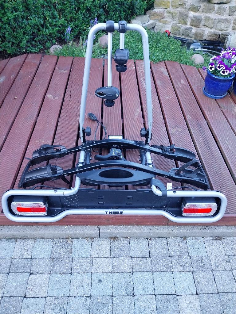 Thule porte vélo, Support d'attelage, 2 vélos, Comme neuf, Vélo électrique