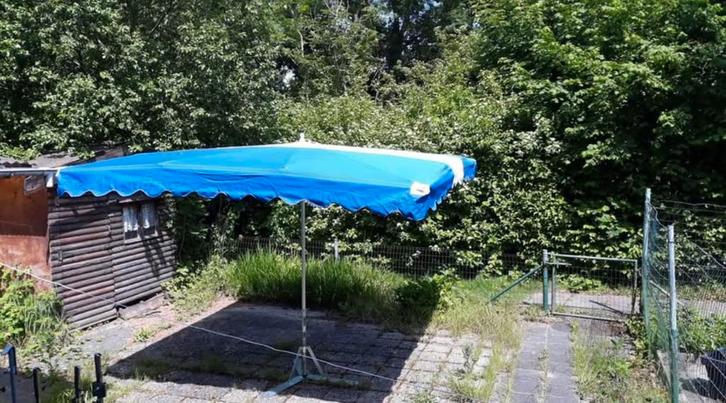 Marktparasol, Tuin en Terras, Hangmatten, Zo goed als nieuw, Ophalen