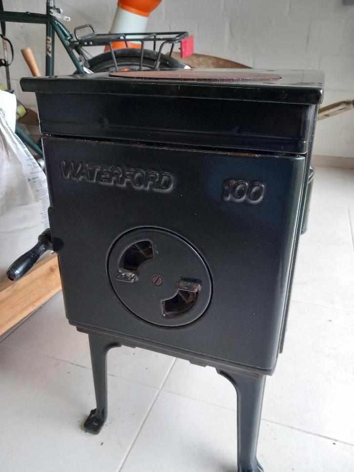 Poele en fonte émaillée Waterford Stanley- Style Jotul 602-, Huis en Inrichting, Kachels, Gebruikt, Vrijstaand, Houtkachel, Hout
