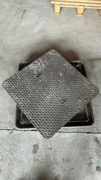 Putdeksel 80x80, Ophalen, Zo goed als nieuw