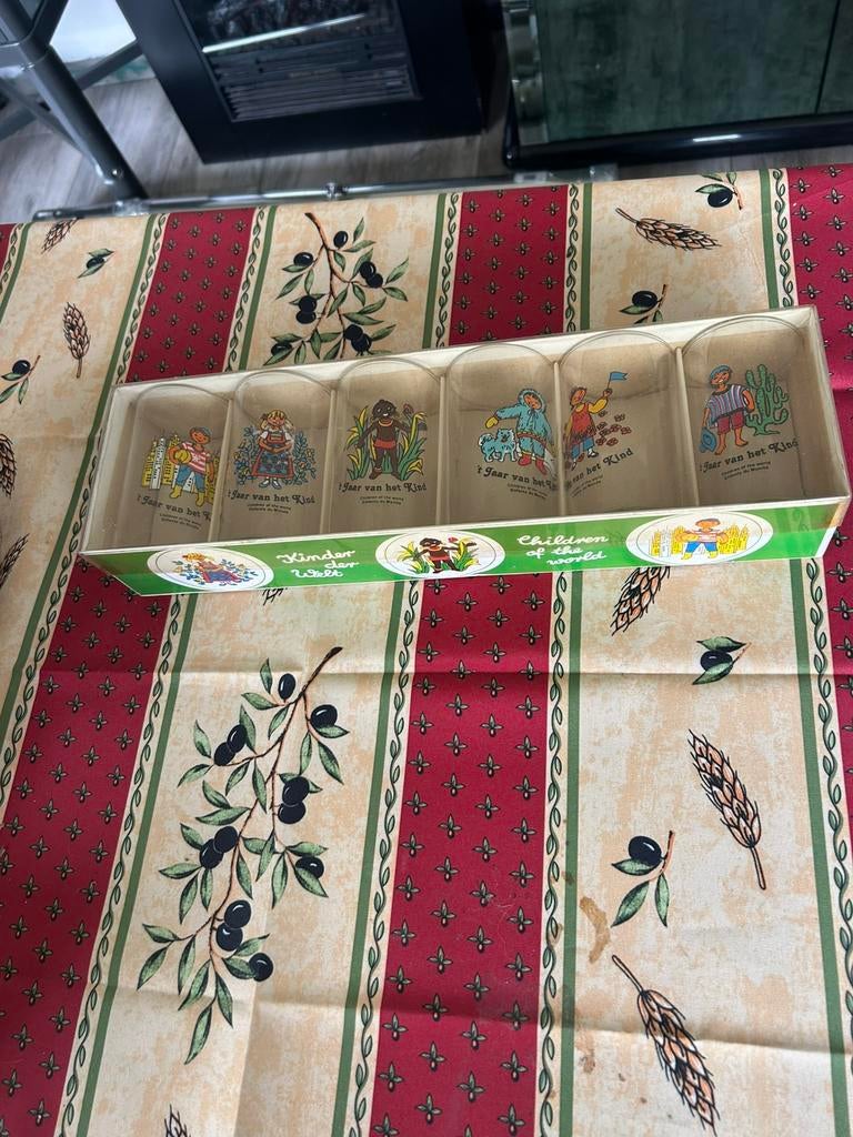 Diverse, Enlèvement, Neuf