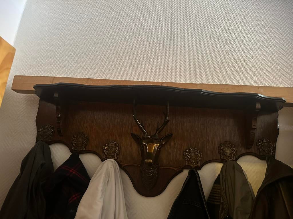 Vintage kapstok met koperen hertenkop, Ophalen, Zo goed als nieuw