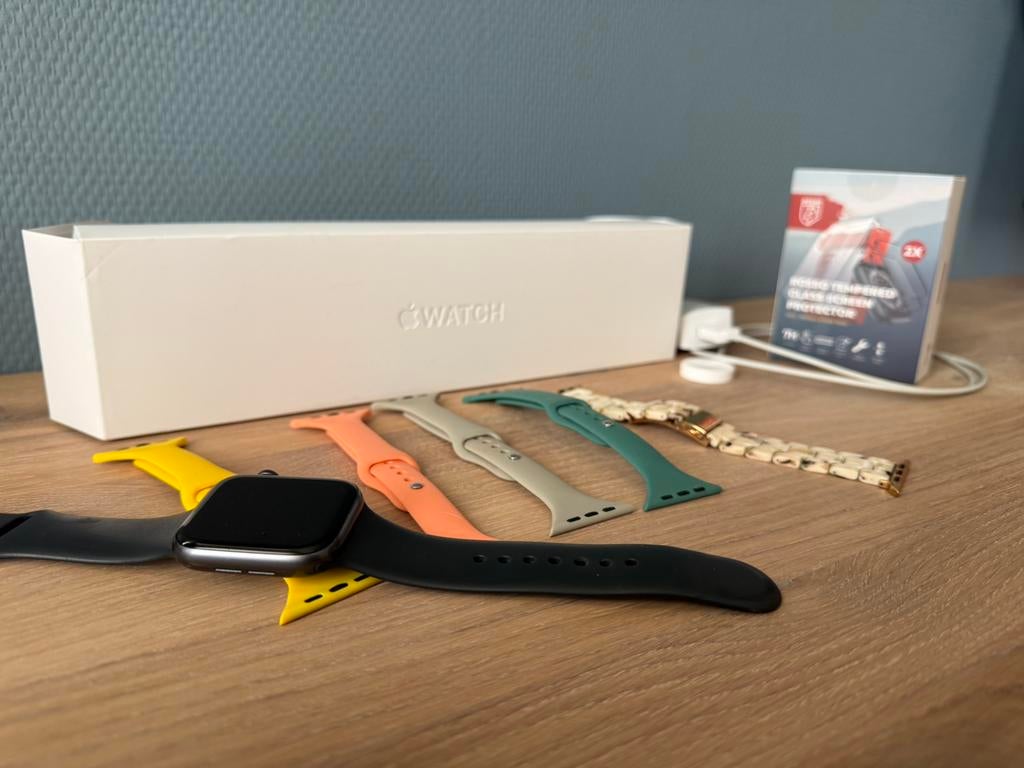 Apple Watch Series 6 44 mm space grey, Ophalen of Verzenden, Zo goed als nieuw