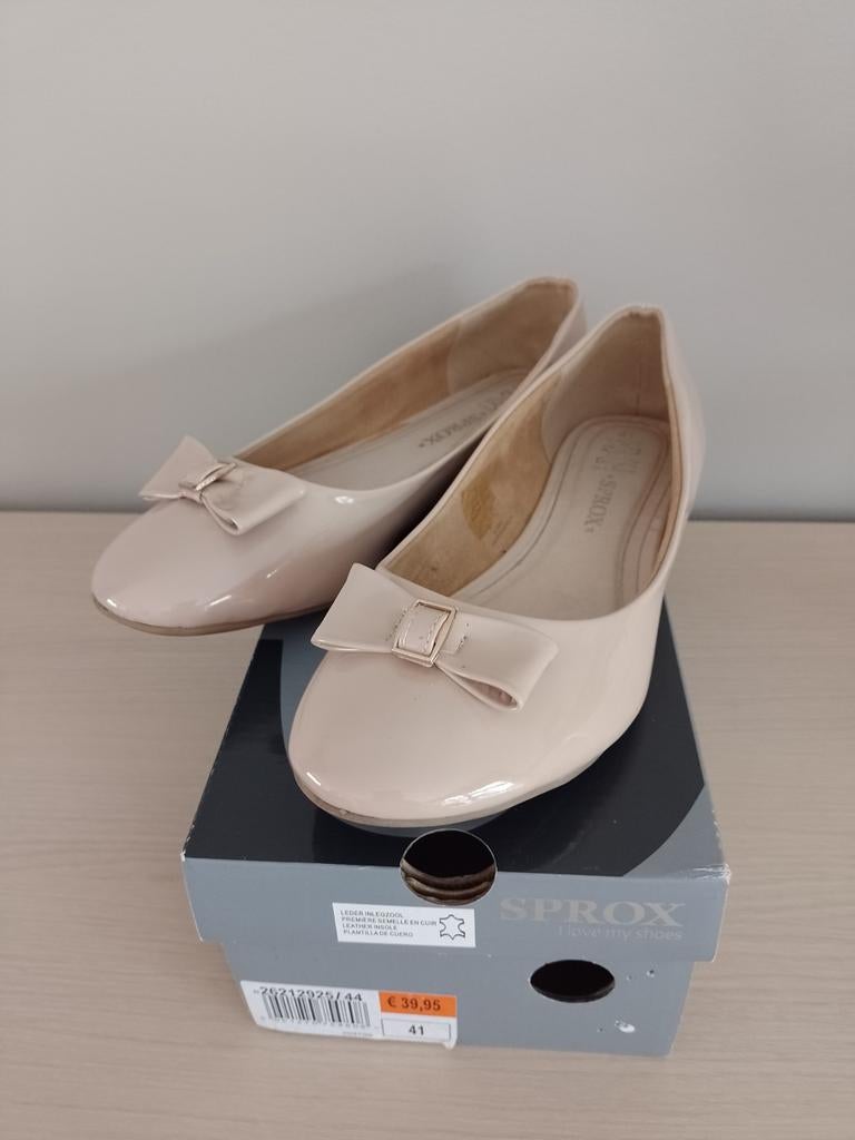 Damesschoenen, Ophalen