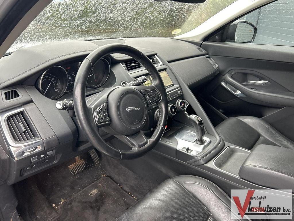 Jaguar E-Pace D150 Aut. AWD Automaat | Leder | Climate | Cru, Auto's, Jaguar, Automaat, Traction-control, Zwart, Wit