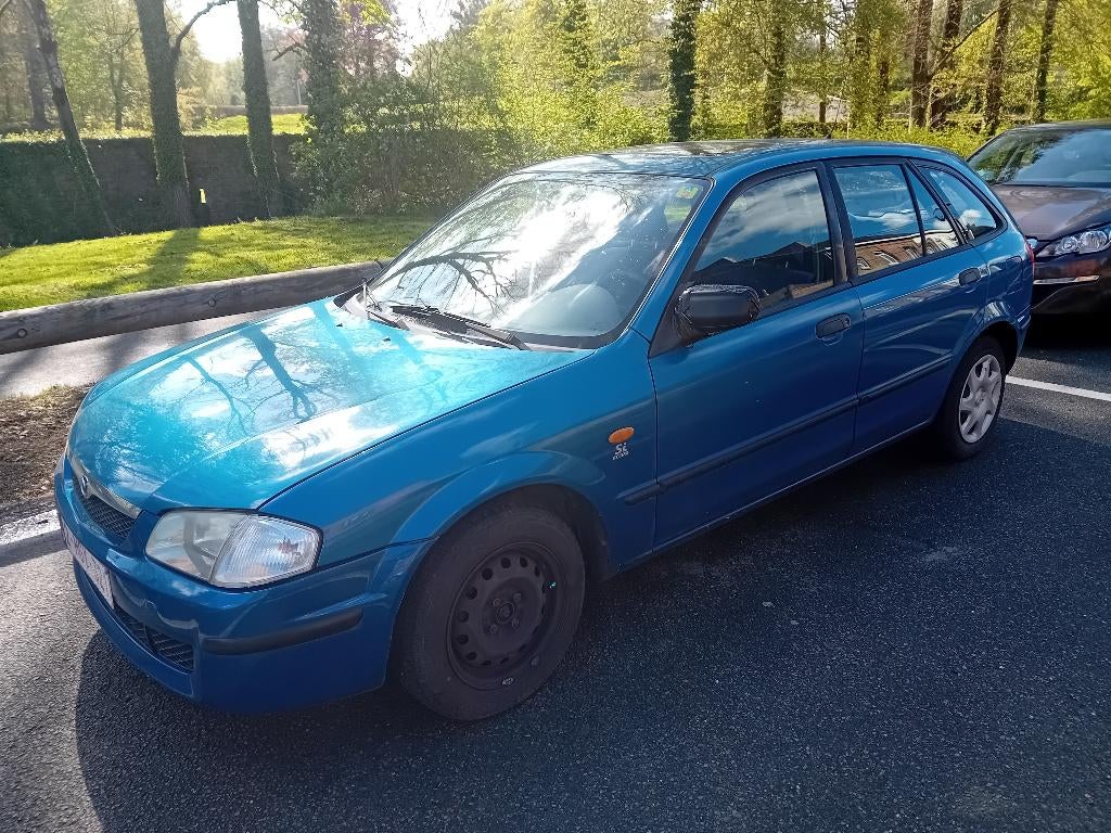 Mazda, Euro 2, Achat, Boîte manuelle, Bleu