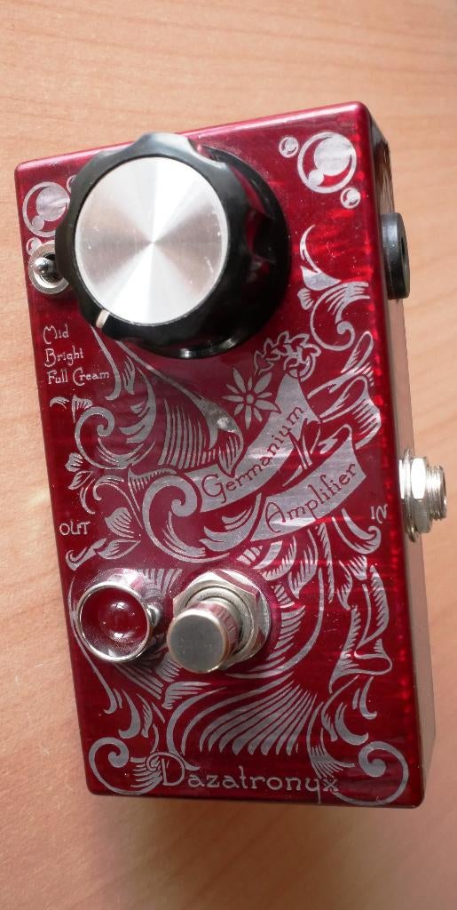 Dazatronyx: Class A Germanium Amplifier MK1, Musique & Instruments, Effets, Utilisé, Distortion, Overdrive ou Fuzz, Enlèvement ou Envoi