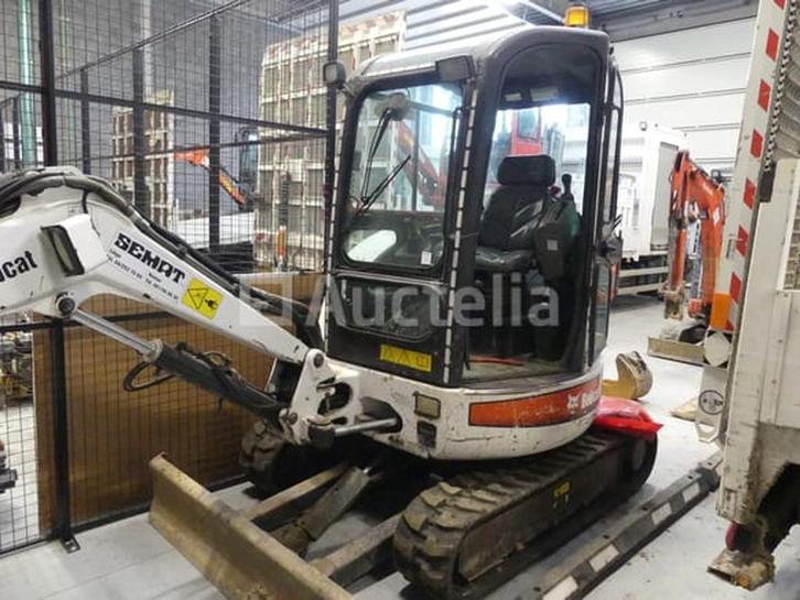 Mini pelle sur chenilles Bobcat 425 EG, Articles professionnels, Machines & Construction | Grues & Excavatrices, Excavatrice