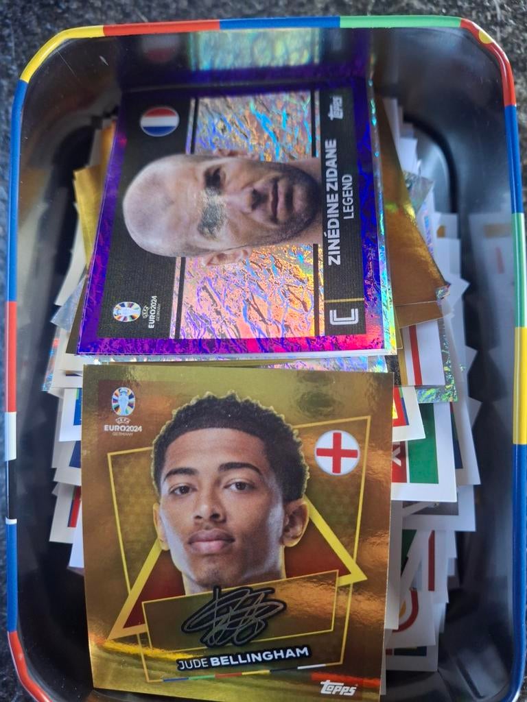Ek 2024 stickers Topps, Ophalen