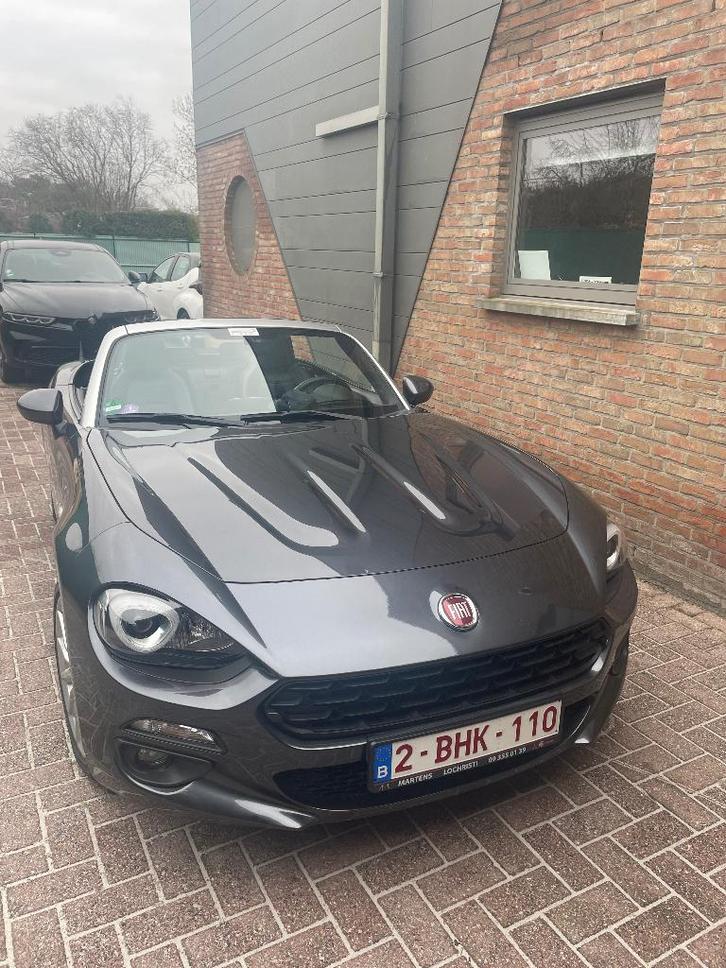 Fiat 124 spider Lusso+, Auto's, Fiat, Particulier, 124 Spider, 360° camera, ABS, Achteruitrijcamera, Airbags, Airconditioning