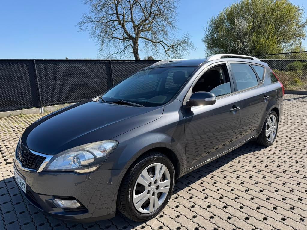 Kia ceed 1.6 diesel goed staat, Auto's, Kia, Bedrijf, 5 deurs, Euro 4, Te koop