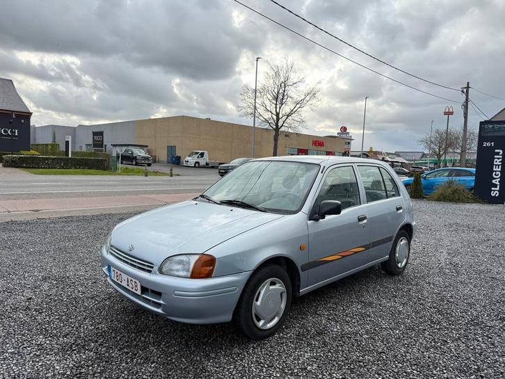 TOYOTA STARLET 1.3i EP86 AUTOMAAT 5 DEURS 1 EIG NIEUWSTAAT ✅, Auto's, Toyota, Bedrijf, Te koop, Starlet, Airbags, Mistlampen, Radio