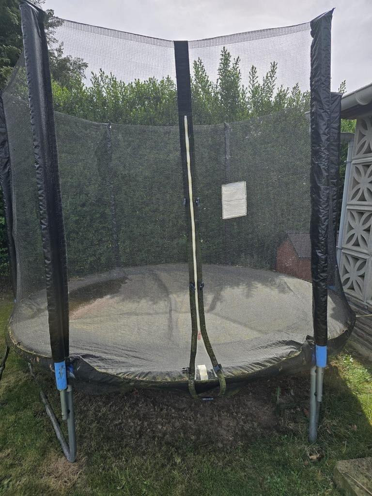 Trampoline 2m40 + dekzeil