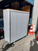 Roldeurkasten en opbergkasten, Ophalen