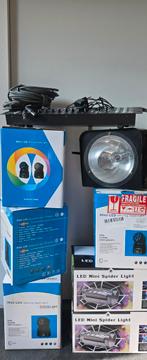 4 x tête mobile + 2 x araignée + Beamz 192 + stroboscope + p, Enlèvement, Laser, Couleur