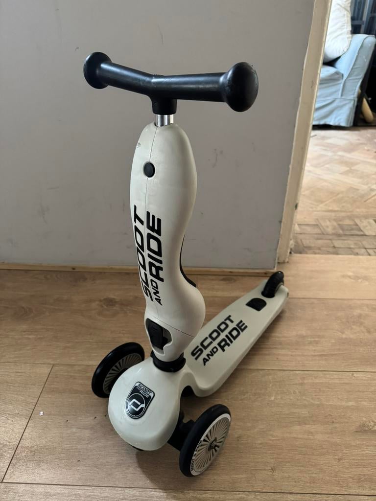 Scoot & ride highwaykick step en loopfiets, Kinderen en Baby's, Ophalen, Zo goed als nieuw, Loopfiets