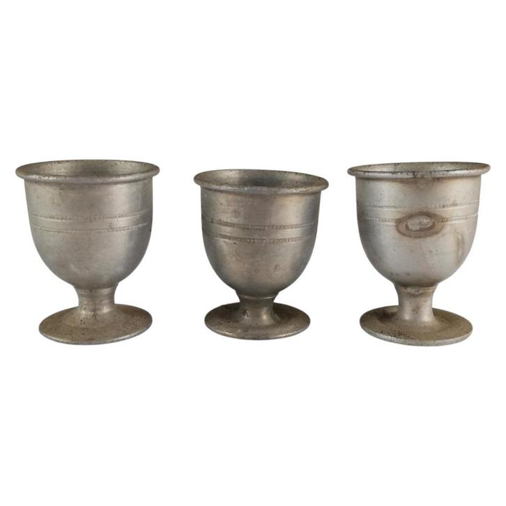 Coquetiers en aluminium, Collections, Objets militaires | Seconde Guerre mondiale, Autres, Enlèvement ou Envoi