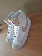 Nike Blazer Mid '77, Kleding | Dames, Schoenen, Ophalen of Verzenden, Wit, Sneakers