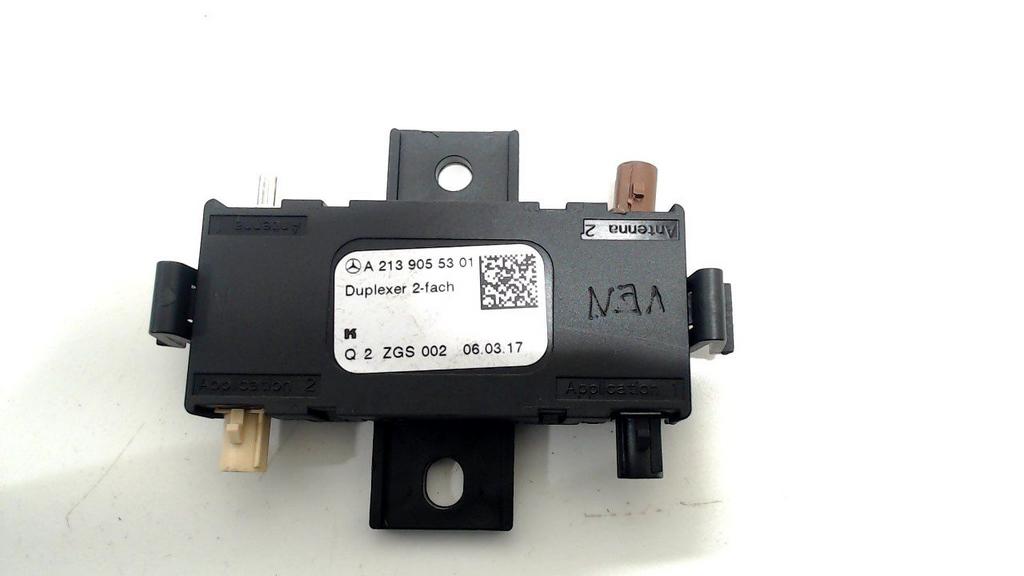 Antenne Mercedes-Benz S-Klasse, Ophalen of Verzenden, Van der Ven Autorecycling B.V., Onderdelen@venauto.nl, Ettenseweg 76, 4706 PB Roosendaal, The Netherlands