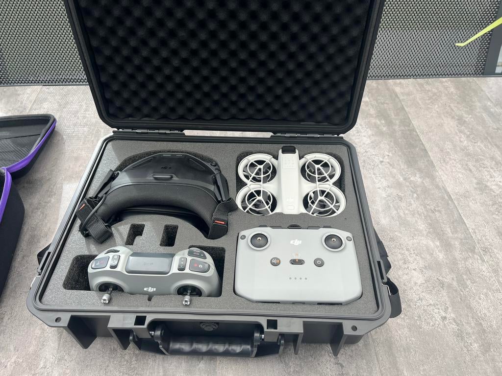 Drones dji neo1 met koffer, Ophalen, Zo goed als nieuw