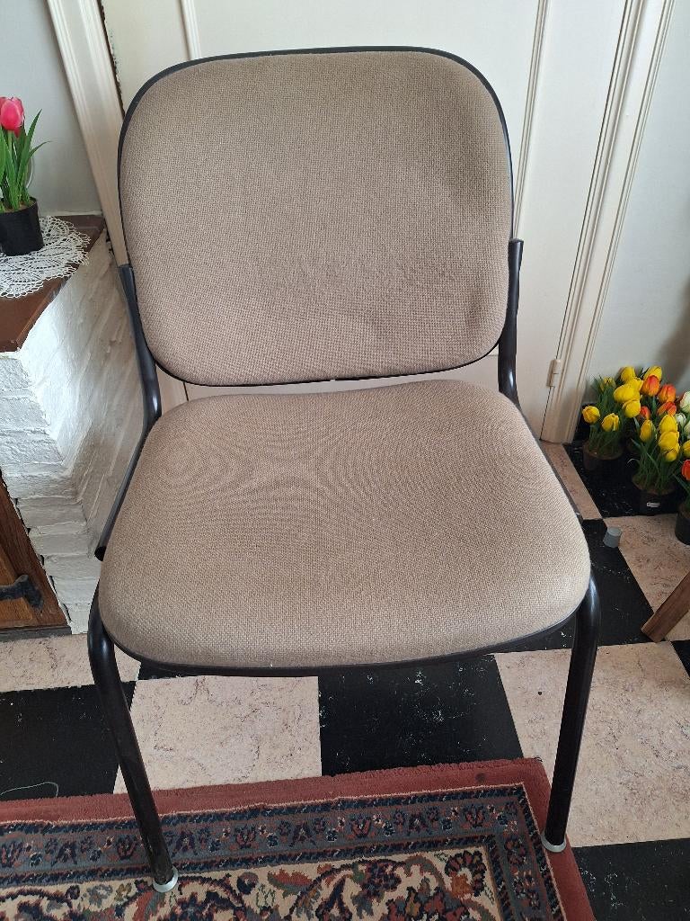 TWEE STOELEN IN GOEDE STAAT VOOR EEN KLEINE PRIJS, Enlèvement, Deux