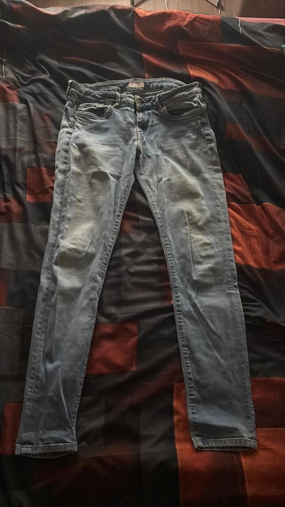 Blauwe skinny jeans maat Medium, Vêtements | Hommes, Jeans, Enlèvement ou Envoi, Comme neuf