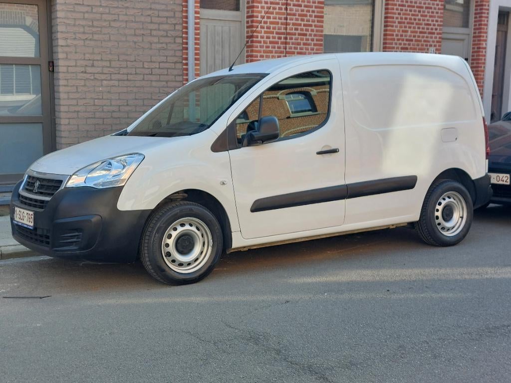 Peugeot Partner 2019, Voorwielaandrijving, 75 kW, 4 cilinders, 1600 cc
