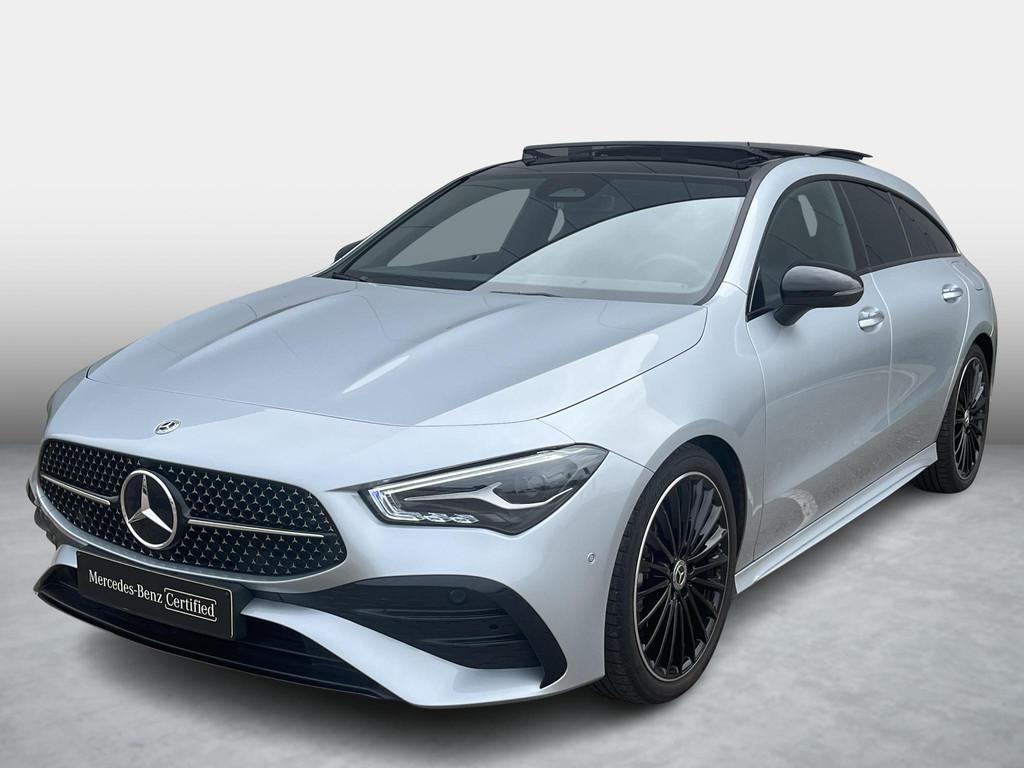 Mercedes-Benz CLA-klasse Shooting Brake 180 AMG Line, Auto's, Mercedes-Benz, CLA, Gebruikt, 4 cilinders, 136 pk