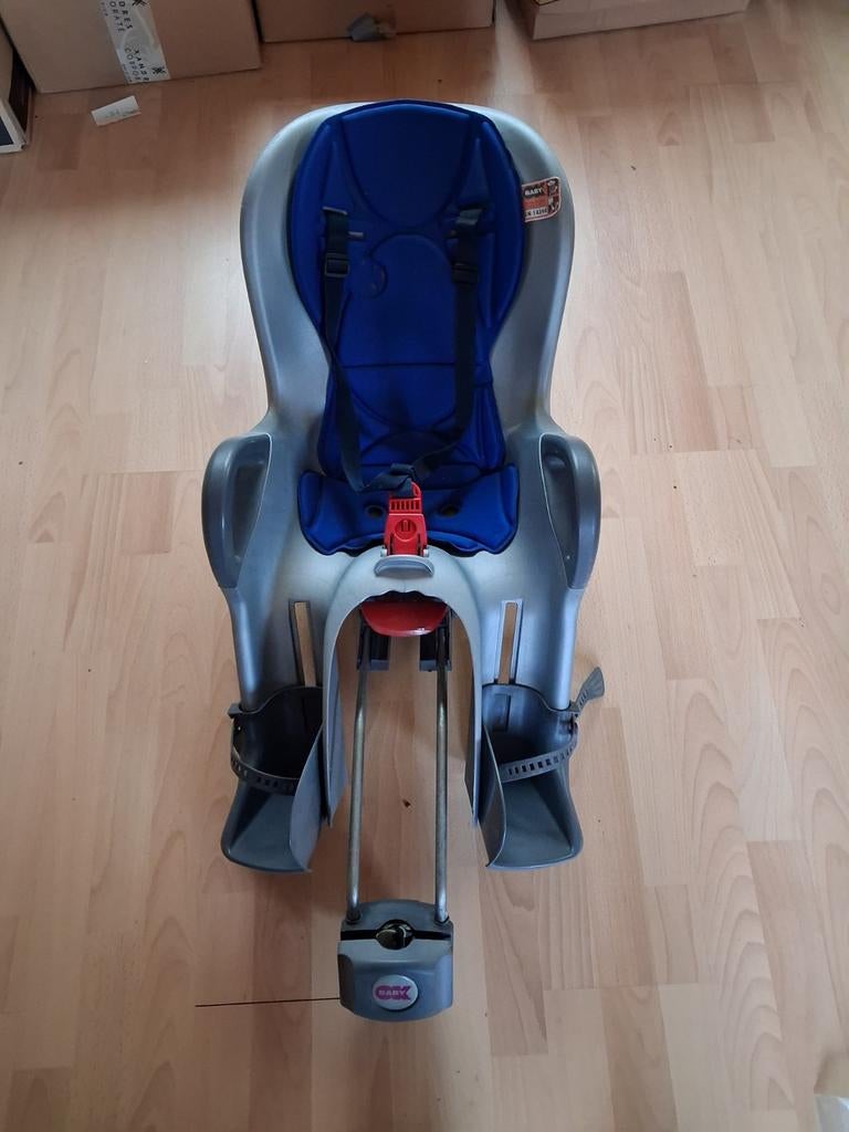 Siège de vélo, Repose-pieds, Enlèvement, 15 à 25 kg, Comme neuf