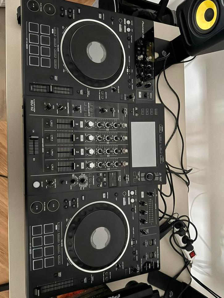 XDJ-ZX + XDJ-1000MK2 + case + enceinte, Muziek en Instrumenten, Dj-sets en Draaitafels, Zo goed als nieuw, Ophalen
