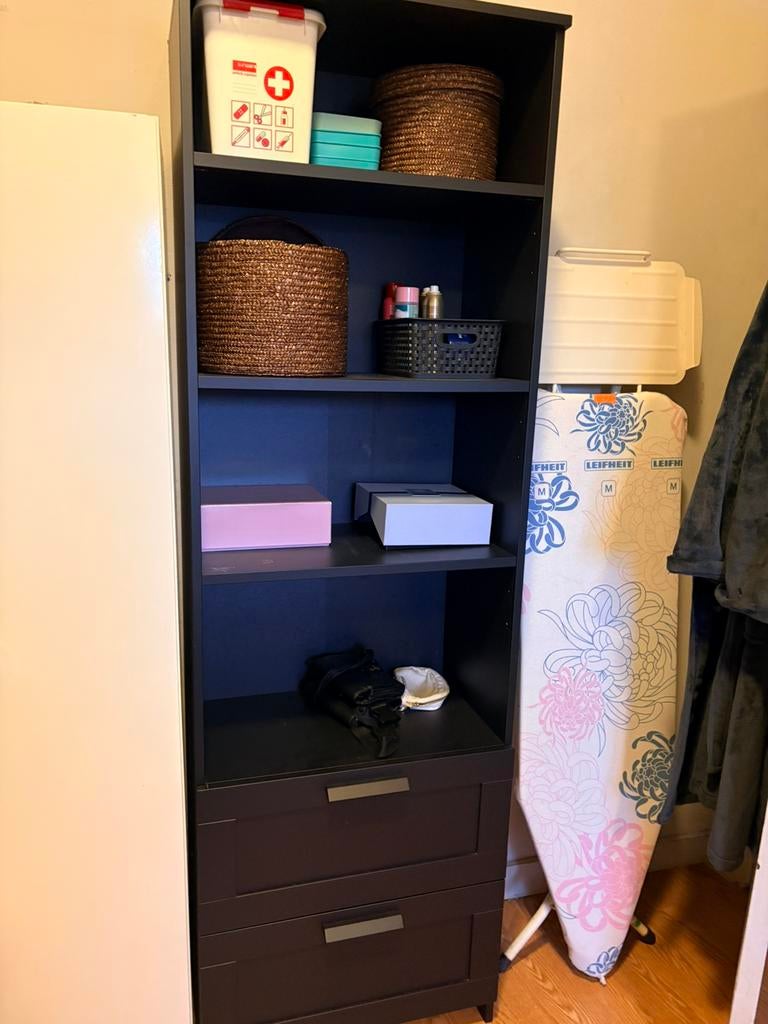 Armoire noire, 25 à 50 cm, Utilisé, 50 à 100 cm, Avec tablette(s)