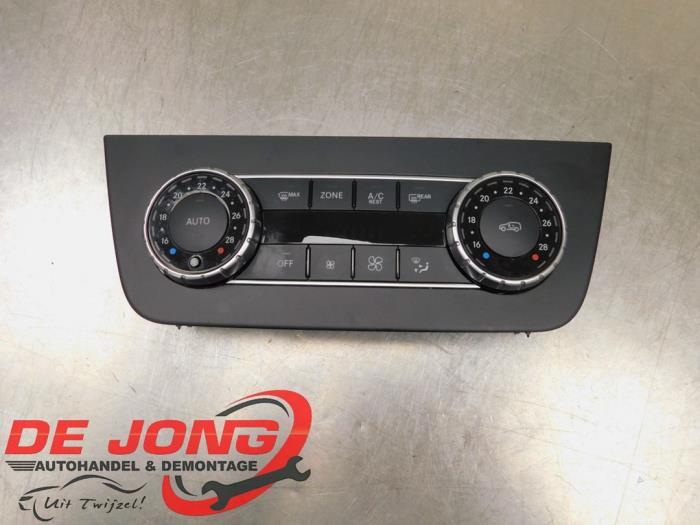 Kachel Bedieningspaneel van een Mercedes GLE, Auto-onderdelen, Gebruikt, -, Ophalen of Verzenden, -