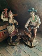 Koppel zeer grote biscuit beelden, Enlèvement, Comme neuf, Humain