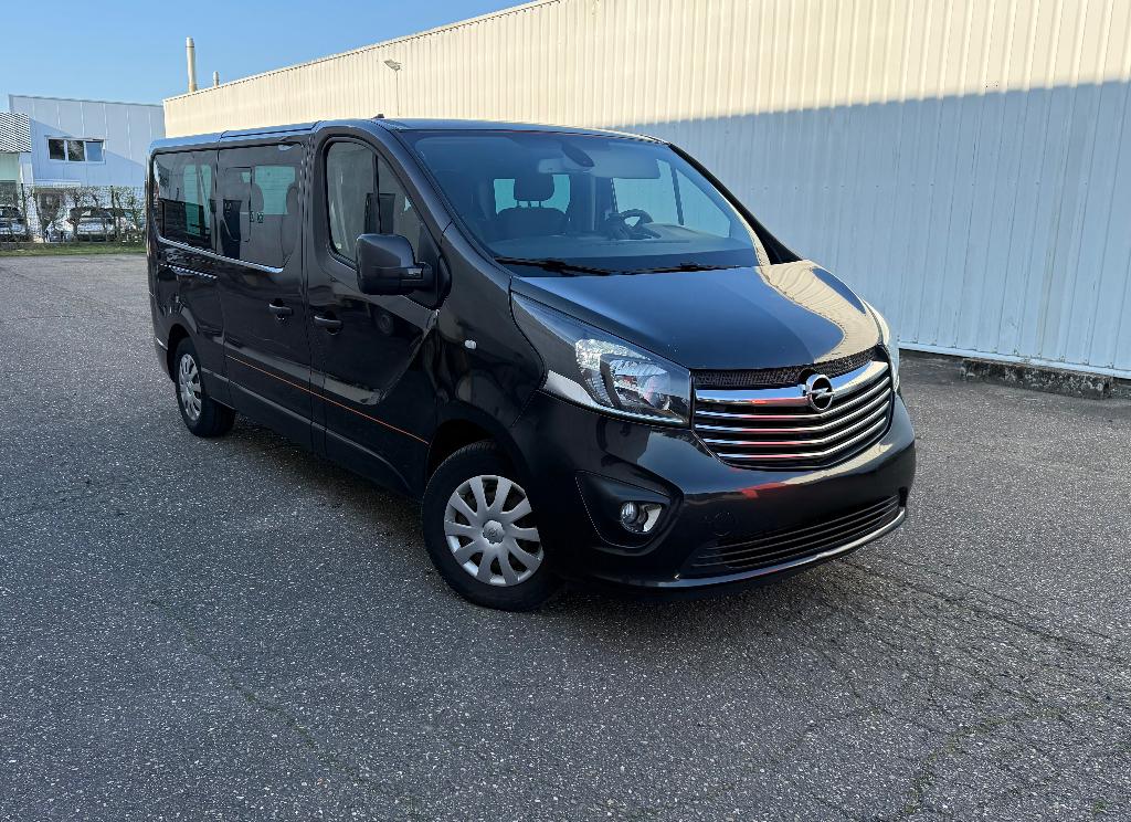 Opel vivaro 9 plaats 1.6D Biturbo euro6 2018, Autos, Opel, Vivaro, Euro 6, Diesel, Particulier