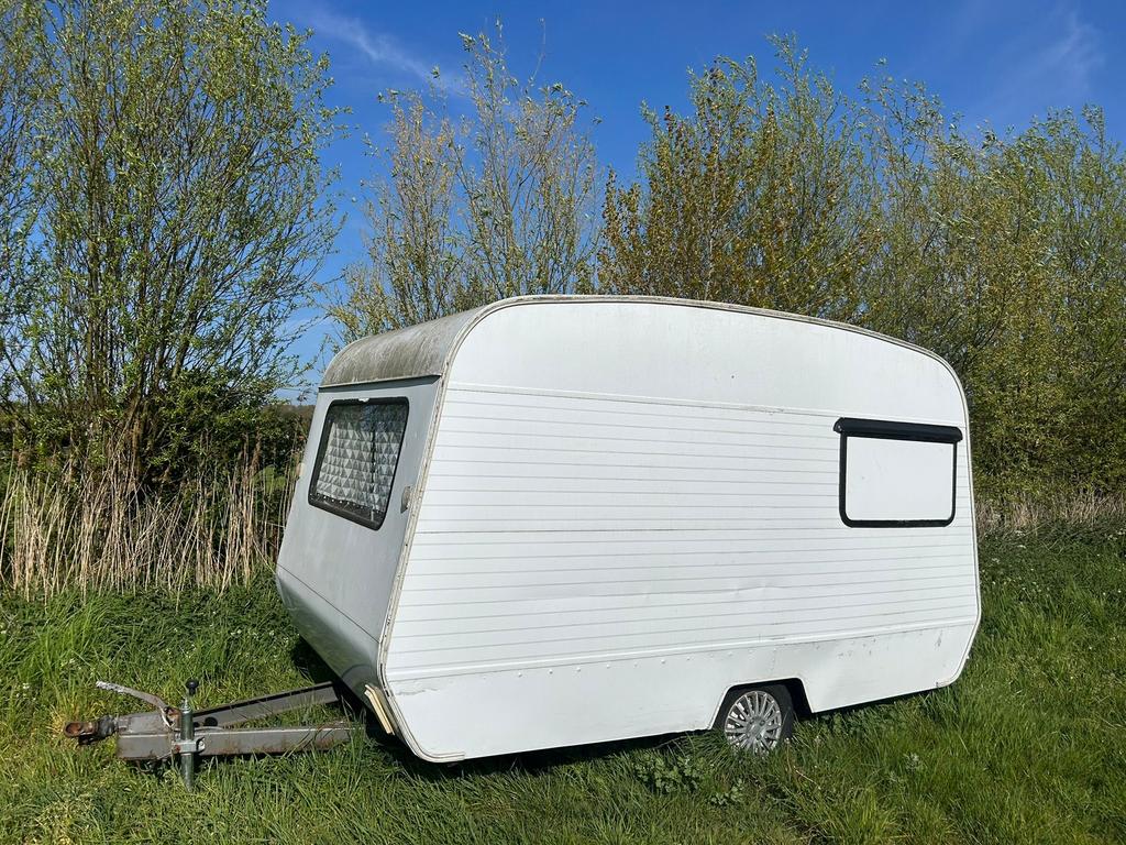 Caravan te koop – direct klaar voor gebruik, Caravans en Kamperen, Caravans, Particulier, Tot 500 kg, Tot en met 4
