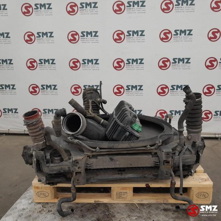 Occ radiator + intercooler + expansievat Mercedes, Auto-onderdelen, Vrachtwagen-onderdelen, Mercedes-Benz, Motor en Accessoires