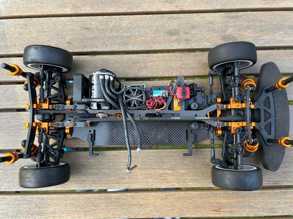 Xray t4 2016, Ophalen, Zo goed als nieuw