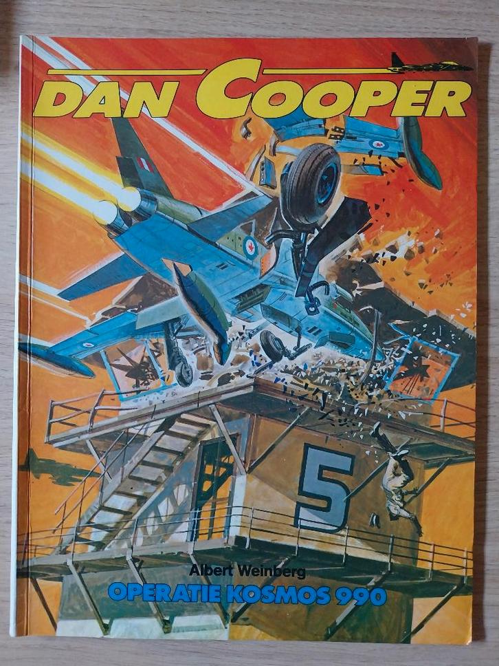 5 strips Dan Cooper -  21, 22, 23, 24 en 26, Livres, BD, Utilisé, Plusieurs BD, Envoi