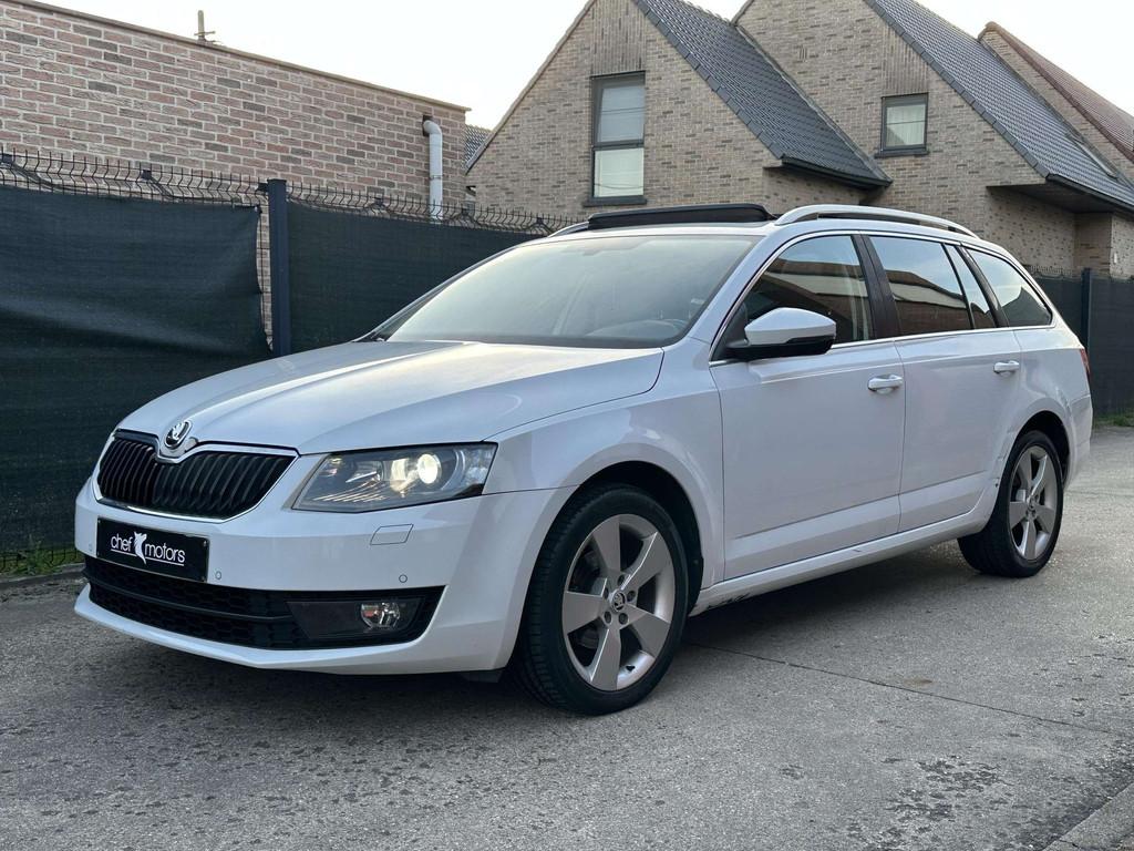 Skoda Octavia Skoda Octavia Benzine|Automaat|Panodak|Keyless, 1197 cm³, Achat, Anti démarrage, Euro 6
