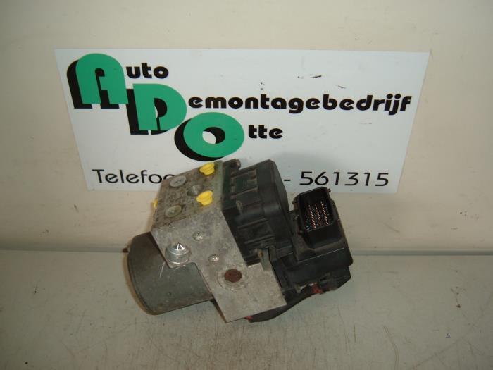 Ordinateur ABS d'un Ford Transit (Transit 00-), Autos : Pièces & Accessoires, Électronique & Câbles, Utilisé, 3 mois de garantie