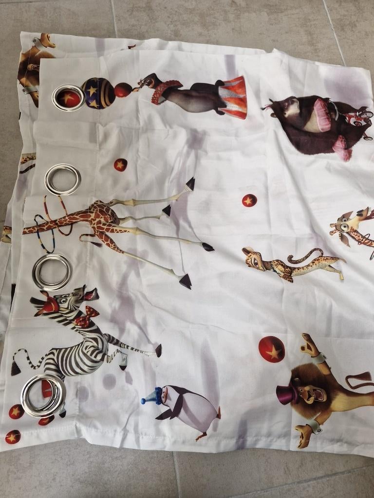 tentures, Enlèvement ou Envoi