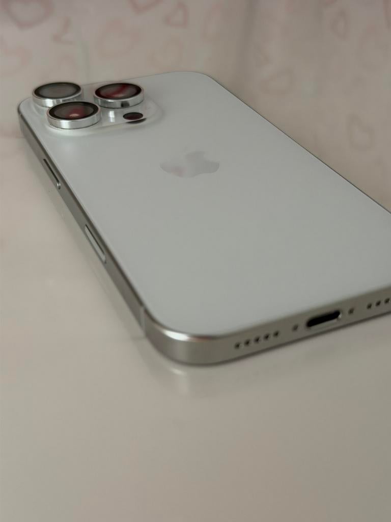 Iphone 16 pro 1TB, Telecommunicatie, Mobiele telefoons | Apple iPhone, Zo goed als nieuw, 1 TB, Zonder abonnement, Zonder simlock