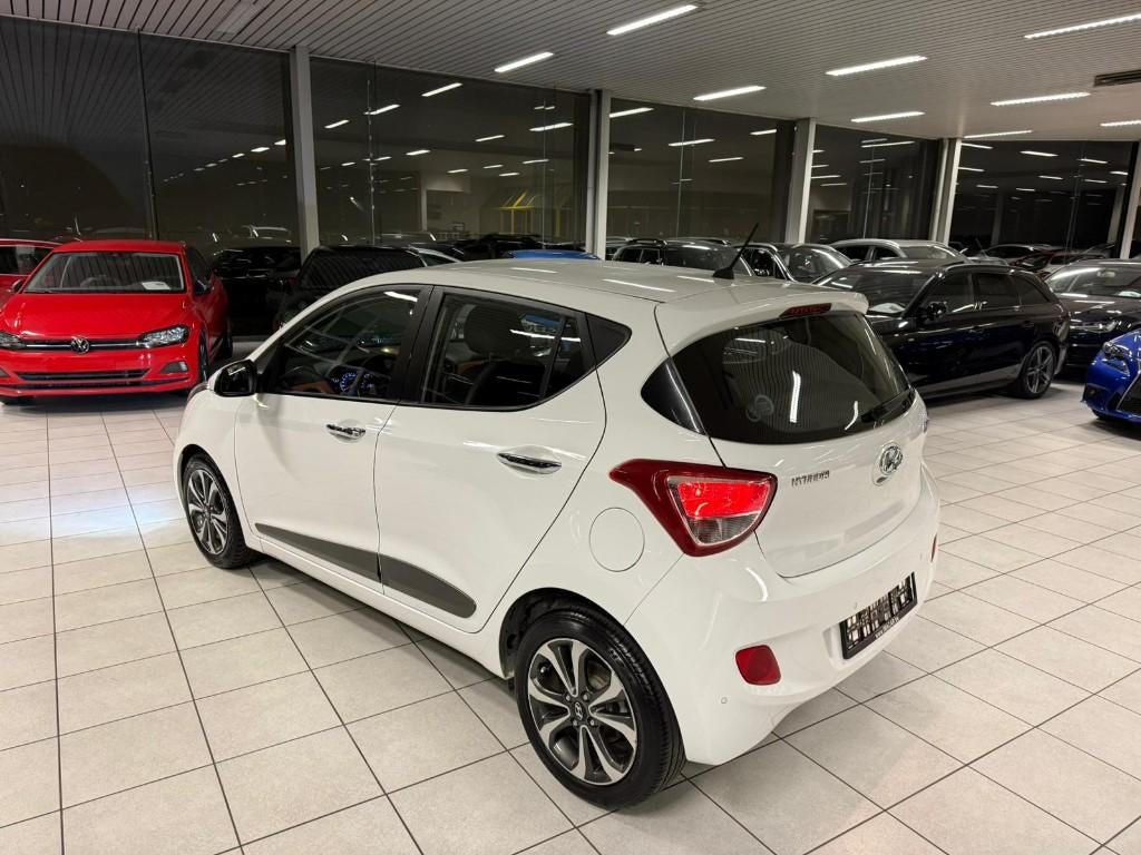 Hyundai i10 1.2i Essence 64kW Euro 6b, Autos, Hyundai, Achat, Euro 6, Entreprise, Boîte manuelle