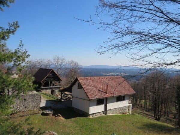 vakantiewoning Slovenie, Vakantie, Vakantiehuizen | Overige landen, Wasmachine, 2 slaapkamers, In bergen of heuvels, Landelijk