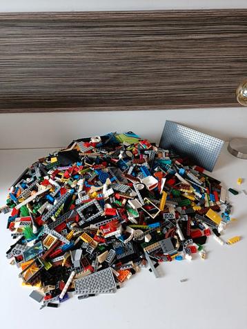 Bulk losse Lego blokken beschikbaar voor biedingen