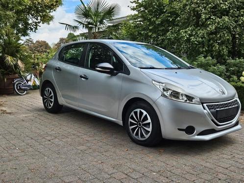 Peugeot 208/1.2L benzine/bj.2014/81000km/GEKEURD, Auto's, Peugeot, Particulier, Benzine, Handgeschakeld, Ophalen