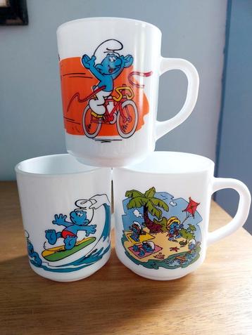 vintage 1991 arcopal 3 bekers Smurfen beschikbaar voor biedingen